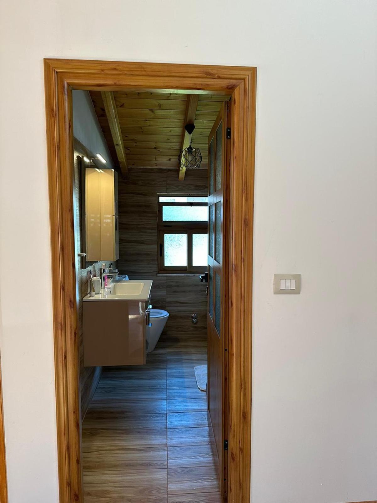 Alimeti Guesthouse Берат Екстериор снимка