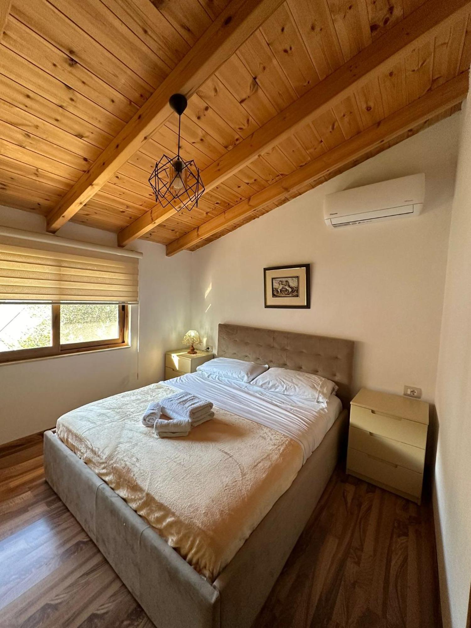 Alimeti Guesthouse Берат Екстериор снимка