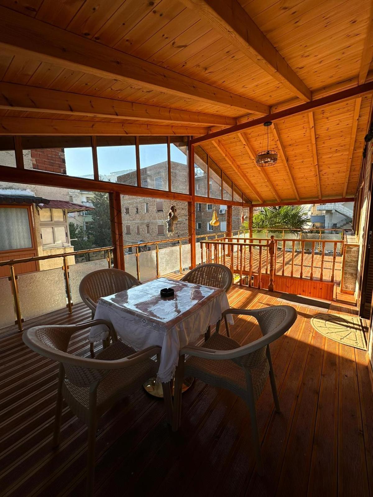 Alimeti Guesthouse Берат Екстериор снимка