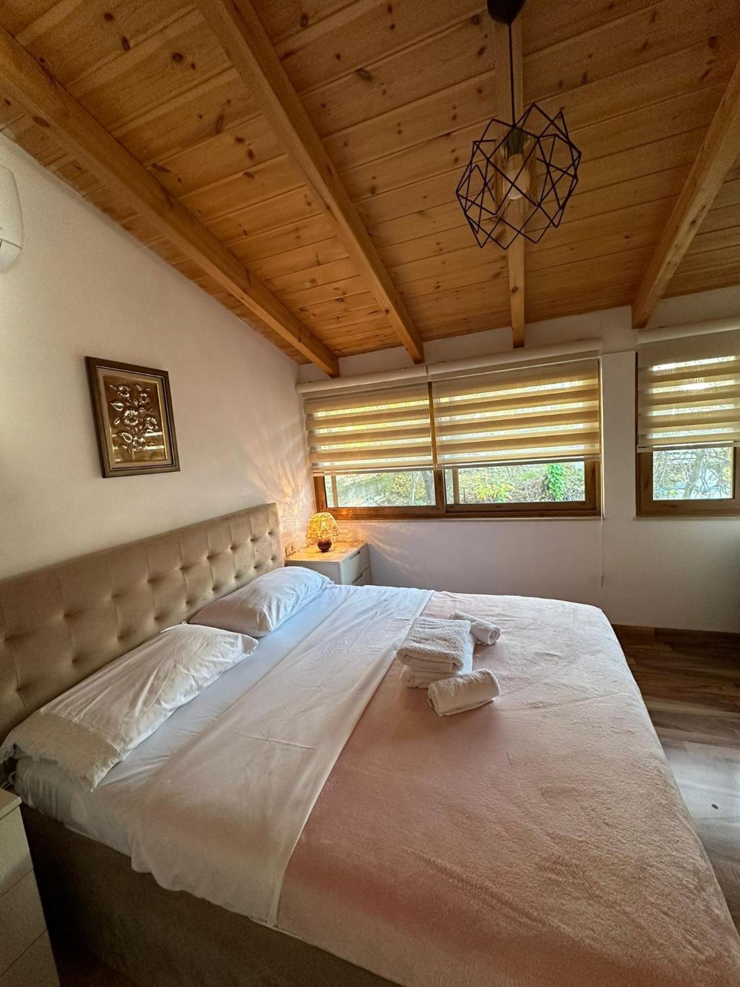 Alimeti Guesthouse Берат Екстериор снимка