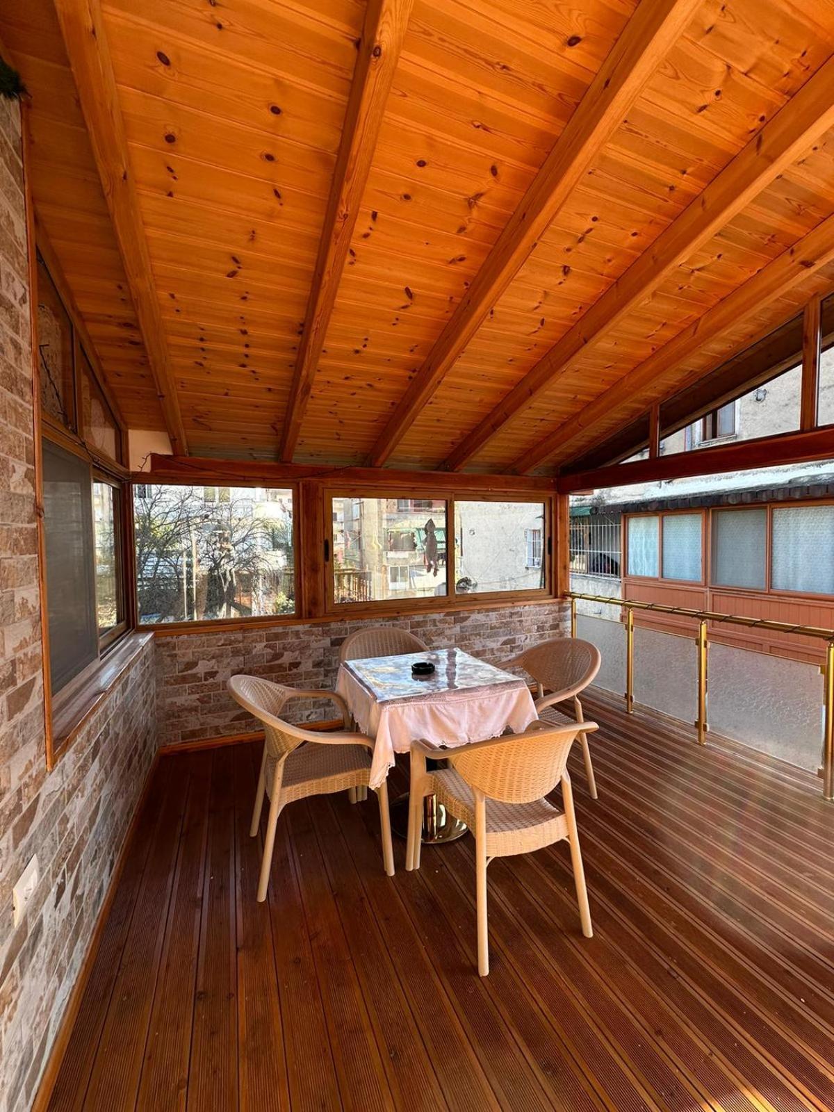 Alimeti Guesthouse Берат Екстериор снимка